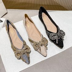 Elegant Pointed Toe Women Flat Fashion Shoes on Luulla Luxury Leather Elegant Pointed Toe Flats, Luxury Elegant Pointed Toe Closed Flats, Luxury Elegant Fitted Pointed Toe Flats, Luxury Pointed Toe Evening Flats, Luxury Modern Pointed Toe Slip-on Flats, Pinterest Pretty, Knee High Boots Flat, Lace Leggings, Platform Flats