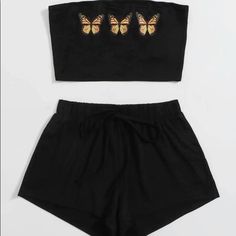 New Merchandise Alert Butterfly Set $30 Available In Xs-Large. Stock Is Limited! Preorder Available. Butterfly Shorts, Christmas Treats, Bike Shorts, Shopping List, The Balm, Cute Outfits, Bike, Womens Shorts, Christmas