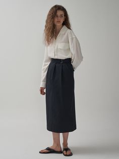 Cotton Pencil Skirt With Pockets For Work, Navy Work Skirt With Pockets, Navy Workwear Skirt With Pockets, Navy Cotton Lined Skirt, Elegant Cotton Pencil Skirt For Work, Classic Pleated Cotton Skirt, Chic Cotton Pencil Skirt For Fall, Navy Cotton Skirt, Chic Fall Cotton Pencil Skirt