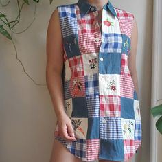 Vintage 90s Dead Stock (Tag Still Attached)Cambridge County Store Plaid Pattern And Flowers Patchwork Front Sleeveless Buttons Down Shirt. Wash Denim At Back. Tag Size S ( Fit Like M See Measurements) . Perfect Condition. Measurements Approximately Laid Flat Shoulder To Shoulder 13 1/2" Pit To Pit 19" Length 29" T0003 Sleeveless Button Down Shirt, Sleeveless Shirt, Plaid Pattern, Vintage Tops, Denim Wash, Cambridge, Vintage 90s, Button Downs, Red And Blue