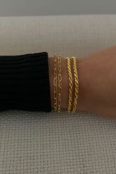 Fine Jewelry Stack, Gold Bracelet Inspiration, Gold Bracelet Stacking, Stacked Jewelry Bracelets, Stacked Gold Bracelets, Gold Bracelet Stacks, Gold Bracelets Aesthetic, Gold Stacked Bracelets, Gold Jewelry Stack