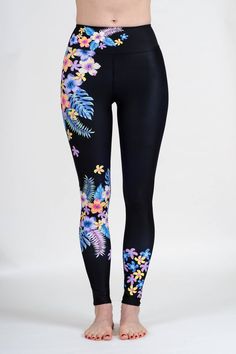 LEGGING - Live Aloha- Wide band legging YOGA, SUP, surf Surf Yoga, Gothic Leggings, Yoga Studio Design, High Waist Sports Leggings, Leggings Gym, Sup Yoga, Sup Surf, Black And White Shorts, Leggings Casual