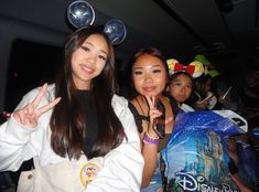 #disney #digitalcamera Disney Fits, Disney Photo Ideas, Fall Break, Disney Photos, Junior Year, Disney Trip, Lorde