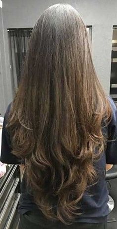 Golden Brown Hair Color, Layered Haircuts For Women, Hair Layers, Voluminous Hair, Super Long Hair, Long Hair With Bangs