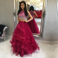 Pageant Dresses For Teens, Top Prom Dresses, Burgundy Evening Dress, Evening Dress Long, Gaun Fashion, Net Lehenga, Red Lehenga, Prom Dresses Sleeveless, Prom Dresses Two Piece