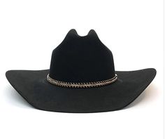 USA made Resistol Men's George Strait black cowboy hat. This is an iconic hat that will fit in wherever you go! 6X George Strait Collection Brim: 4 1/4" Crown: 4 5/8" Cattleman crease crown style Concho hatband with engraved signature Made in the USA Gothic Western, Black Cowboy Hat, Western Hat, Western Store, Black Cowboy, Western Cowboy Hats, George Strait, Cowgirl Western, Western Hats