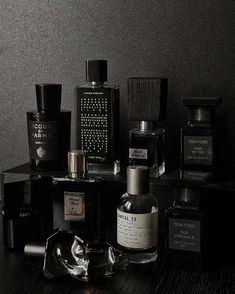 Men Luxury Lifestyle, Tom Ford Oud, Home Sanctuary, Cologne Collection, Mens Luxury Lifestyle, Designer Decor, Luxury Lifestyle Fashion