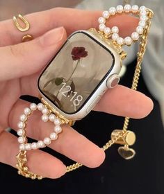 Aesthetic Apple Watch, Gucci Watch Women, Pretty Watches, Dope Jewelry Accessories