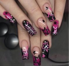 Baddie Gel Nails, Simple Coffin Nails Design, Simple Y2k Nails, Stiletto Nails Art Designs, Scene Nails, 2025 Goals, Baddie Nails