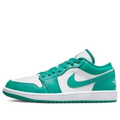 Nike presents the Air Jordan 1 Low New Emerald, giving sneaker fans a fresh new look to their favourite shoe. Crafted with a luxe white leather base and eye-catching emerald green Swooshes and suede overlays, this model exudes style. The White midsole sits atop an emerald rubber outsole, delivering extra cushioning and grip for your every move. Whether you’re on the court or out celebrating with friends, make sure you have the Air Jordan 1 Low New Emerald on hand to liven up any outfit. (AJ1/SNKR/Retro/Low Top/Women's/Basketball/Wear-resistant) Jordan 1 Low Emerald, Jordan 1 Low New Emerald, Nike X Travis Scott, Low Air Jordan 1, Nike Air Jordan 1 Low, Unique Sneakers, Nike Dunk High, Nike Shox, Air Jordan 3