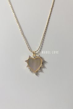 Heart Pendant Necklace This beautiful necklace is crafted with durable materials and plated with rose gold for an exquisite look. Heart Pendant Necklace Gold, Bee Pendant, Gold Bee, Love And Co, Heart Pendant Gold, Buy Necklace, Girl Gang, Cuban Link, Beautiful Necklace