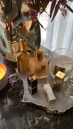 Classy Aesthetic, Beige Aesthetic, Beauty Room, Perfume Collection, Luxury Life, Smell Good, Aesthetic Photo, Beauty Care, Girly Things