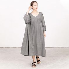 Item Code: 2257929240638 Item Type: women dressMaterial: cottonSeason: spring,summer,autumnStyle: casualCollar type: round neckClothing placket: pulloverPattern: plainSleeve: three quarter sleeve(shoulder sleeve)Clothing details: pleatedWaist: looseCombination: single pieceColor: gray One Size Fit M/L(Fit for EU 38-44,US8-14,UK12-18,AU12-18,NZ12-18)Length: 112.00 cm/ 44.09 "Bust: 136.00 cm/ 53.54 "Shoulder: unlimitedSleeve length: 49.00 cm/ 19.29 "(from collar to cuff)Cuff: 64.00 cm/ 25.20 "Hem: looseWaist: loose The model height:5'4"/164cm,weight:94.8lb/43kgbust:79cm,waist:60cm,hips:84cmPS:1.The measurement is measured by hands,there will be 1 cm-3 cm in error,hope you can understand.2.The product is taken in the bright light,there may be a little different in the color of the kind, pleas Clothing Details, Bright Light, Three Quarter Sleeves, Gray Dress, Quarter Sleeve, Dress First, Dress Materials, Types Of Collars, Shoulder Sleeve