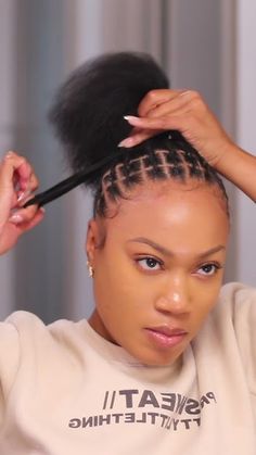 Versatile Illusion Crochet Ponytail Braid Into Ponytail Natural Hair, Natural Ponytail With Weave, High Crochet Ponytail Hairstyle, Half Up Down Crochet Hairstyles, Easy Hairstyles With Marley Hair, Nubian Twists Crochet, Crochet Braid Styles Ponytail, Sew In Braids Hairstyles, Easy Crochet Braids Hairstyles