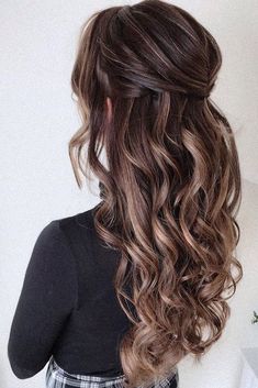 36 Stunning Wedding Hairstyles Every Hair Length ❤ wedding hairstyles every hair length half up half down with relaxed curls on long hair pearly.hairstylist #weddingforward #wedding #bride #weddinghairstyles #weddinghairstyleseveryhairlength Bridemaids Hairstyles, Blonde Updo, Wedding Hair Half, Bridesmaid Hair Makeup, Curls For Long Hair, Best Wedding Hairstyles, Wedding Hair Down, Hairdo For Long Hair