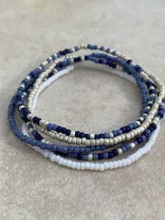 Anting Manik, Bracelet Inspo, Beads Bracelet Design, Seed Bead Bracelet