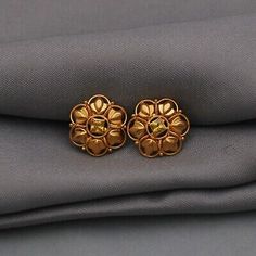 Traditional Gold Flower-shaped Earrings, Traditional Yellow Gold Flower-shaped Earrings, Yellow Gold Flower-shaped Clip-on Jewelry, Classic Pierced Flower-shaped Earrings, Traditional Pierced Flower Shaped Earrings, Classic Pierced Flower Shaped Earrings, Formal Round Temple Jewelry Earrings, Traditional Flower-shaped Jewelry For Anniversary, Traditional Flower-shaped Jewelry With Matching Earrings