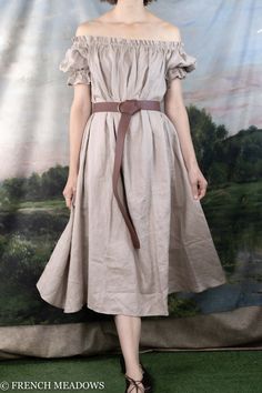 Linen Renaissance Chemise Dress in Natural Tan Beige Sand Linen Nightgown Linen Dress Women's Renaissance Costume Pirate LARP Cosplay - Etsy Fitted Medieval Style Summer Dress, Fitted Medieval Summer Dress, Fitted Medieval Dress For Summer, Off-shoulder Dress For Spring Costume Party, Vintage Summer Dresses For Cosplay, Vintage Summer Dress For Cosplay, Vintage Corset Dress For Cosplay, Elegant Corset Dress For Larp, Medieval Style Dress For Costume Party