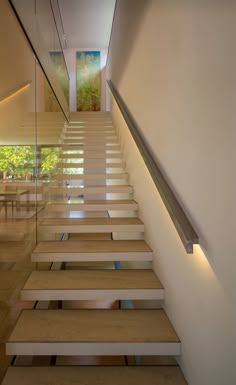 Wood Stair Handrail, Handrail Ideas, Indoor Stair Railing, Stainless Steel Staircase, Rustic Stairs, Handrail Design