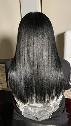 Relaxed Perm, Long Relaxed Hair, Black Hair Video, Hair Acessories, Dyed Natural Hair, Growth Tips