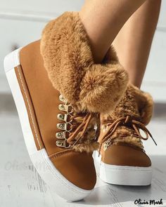 Olivia Mark - Plush Lined Concealed Wedge Snow Boots Wedge Snow Boots, Fluffy Shoes, Faux Fur Slippers, Faux Leather Boots, Warm Shoes, Fur Lined Boots, Chic Type, Estilo Chic, Classic Boots