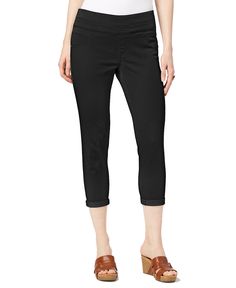 Style & Co Womens Petite Pull-On Capri Pants (10 Petite, Deep Black) Style & Co Womens Petite Pull-On Capri Pants (10 Petite, Deep Black) Style & Co MSRP:$49.5 SIZE: 10 Petite COLOR: Deep Black MATERIAL: Cotton/polyester/rayon/spandex CONDITION New with tags DESCRIPTION Cuffed hems and faux pockets give Style & Co's petite pants an authentic look. This pull-on design feature a touch of stretch for a great fit. Mid rise; slim fit through hip and thigh; skinny leg is cropped Pull-o Chic Black Capri Length Bottoms, Chic Black Capri Pants, Chic Black Capri Length Pants, Black Cropped Leg Capris With Pockets, Black Capris With Pockets For Spring, Spring Black Capris With Pockets, Casual Black Mid-rise Capris, Black Cropped Leg Pull-on Bottoms, Stretch Mid-rise Bottoms With Rolled Hem