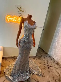 Size: CUSTOM SIZE Silver Bling Dress, Clear Prom Dress, Glitz And Glam Prom Dress, White And Silver Prom Dress, Silver Prom Dresses Black Women, Silver Dresses Elegant, Sliver Prom Dress, Silver Dress Prom, Trending Prom Dresses