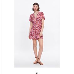 Zara Dress Small Nwt Summer V-neck Floral Dress For Date Night, Red A-line Floral Dress For Summer, Multicolor Summer Wrap Dress, Chic Multicolor A-line Floral Dress, Multicolor Short Sleeve Floral Dress For Summer, Red Floral Print Mini Dress For Casual Occasions, Short Sleeve Multicolor Floral Dress For Summer, Casual Red Floral Dress For Day Out, Spring Multicolor Wrap Dress For Vacation