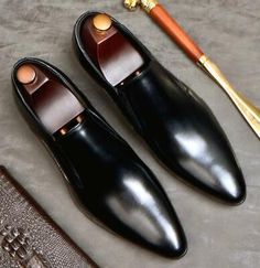 Mens Italian Dress Shoes, Best Dress Shoes, Italian Shoes For Men, Italian Mens Fashion, Costume Africain, Dress Men, Men's Dress Shoes, Business Casual Shoes, Leather Brogues