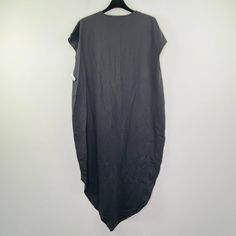 Approximate Measurements: Length 50 In., Width 22.5 In. (Armpit To Armpit). Oversized Summer Dresses With Curved Hem, Casual Gray Dress With Asymmetrical Hem, Cotton Midi Dress With Asymmetrical Hem, Casual Cotton Maxi Dress With Asymmetrical Hem, Black Summer Dress With Curved Hem, Universal Standard, Standard Dress, Medium Dress, Asymmetrical Dress