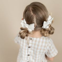 These pigtail bows are a perfect way to dress up her hairstyle. The hair bows are attached to a super strong alligator clip. Our customers love that they stay put in their little ones hair all day long!Looking for bigger bows? Check out our oversized bows here >> https://etsy.me/3auv6ec⋒ DETAILS-Set of 2 bows-Approximate size is 3.5" x 2.5"-100% Cotton Fabric-Handmade in British Columbia, Canada⋒ CARE INSTRUCTIONS -Hand wash only.⋒ SHIPPING USA + INTERNATIONAL: Includes trackingCANADA: Ord