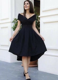 One Piece Dress Black Colour, One Piece Dress Knee Length Party Wear Black, Calf Length Dress Classy, Black Frock Dress Western, One Piece Dress Knee Length Casual, One Piece Dress Knee Length Party Wear, Black Frocks For Women, One Piece Dress Knee Length, Dog Lockscreen