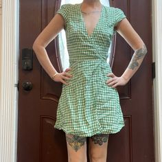 I Poshed This New With Tags, Never Worn. It’s Been Sitting In My Closet Wrinkling. My Puppy Chewed The Tag, I Can Include It If You Want It. Purchased This For A Wedding, Found It Too Casual And Chesty For Me. Super Cute Picnic Dress! Reformation Gingham Tie Wrap Dress Size Xs Fits Like A Small Fitted Gingham Plaid Dress With V-neck, Green Mini Dress For Picnic, Fitted V-neck Plaid Dress For Spring, Gingham V-neck Mini Dress For Picnic, Casual Green Mini Dress For Picnic, Fitted Plaid Cottagecore Dress, Fitted V-neck Mini Dress For Picnic, Green Cotton Mini Dress For Picnic, Cottagecore Plaid Dress With Short Sleeves