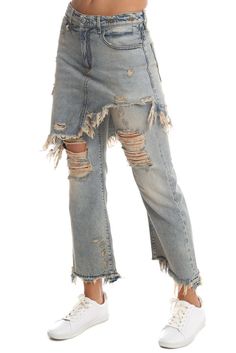 Tattered Jeans, Shredded Jeans, Jeans Destroyed, Torn Jeans, Blue Ripped Jeans, Ideas Clothes, Destroyed Jeans, Distressed Denim Jeans, Jeans Distressed