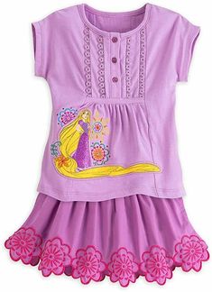 Disney Store Princess Rapunzel Girl Short Sleeve Shirt Skirt Dress Set  Size 5/6 Infants, Toddlers, & Kids Size (approx) Alpha Height in Inches Weight in lbs Age Chest in Inches Waist in Inches 0-3m   up to 22" up to 11 lbs 0-3 mos     3-6m   22-25" 11-15 lbs 3-6 mos     6-9m   25-27" 15-18 lbs 6-9 mos     12m   27-29" 18-22 lbs 9-12 mos     18m   29-31" 22-26 lbs 12-18 mos     24m   31-33" 26-29 lbs 1-2 yrs     2T   31-34" 26-29 lbs 1-2 yrs 20½" 20" 3T   34-38" 29-33 lbs 2-3 yrs 21" 20½" 4T   3 Disney Style Short Sleeve Spring Dresses, Spring Disney Short Sleeve Dresses, Princess Rapunzel, Disney Dresses, Dress Set, Skirt Dress, Shirt Skirt, Disney Store, Short Girls