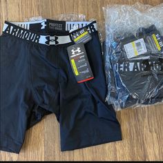 Brand New With Tags. Mens Under Armour Heatgear Workout Tights/Spandex. Black Multi-pack Activewear For Gym, Black Workout Bottoms Multi-pack, Black Multi-pack Workout Bottoms, Black Sporty Activewear Multi-pack, Black Sporty Multi-pack Activewear, Black Multi-pack Sporty Activewear, Athleisure Workout Bottoms Multi-pack, Sporty Black Bottoms Multi-pack, Black Stretch Bottoms Multi-pack