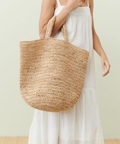 Woven Raffia Tote Natural OS Raffia Tote Bag, Fashion Capsule Wardrobe, Beach Tote Bag, Jenni Kayne, Woven Raffia, Fashion Capsule, Beach Tote Bags, Beach Tote, Get Dressed