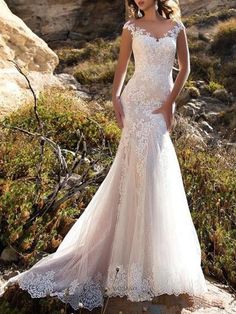 Wedding Dress 2021 V Neck Mermaid sleeveless Lace Embellishment classic Bridal Gowns with train Wedding Dresses Mermaid Trumpet, Black Tie Wedding Guest Dress, Jeweled Wedding Dress, Stunning Bridesmaid Dresses, Exquisite Gowns, Trumpet Wedding Dress, Fall Wedding Guest Dress, Dresses Mermaid, Wedding Dress Fabrics