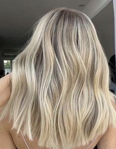 Highlights Honey Blonde, Hair Styles Blonde, Hair With Highlights, Brunette Balayage, Straight Blonde Hair, Boho Hair