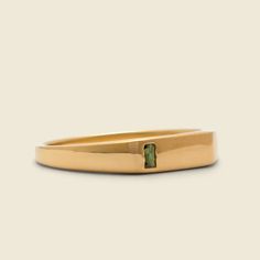 Valor Quartz Signet Ring - Gold Vermeil/Green Modern Gold Signet Ring With Rectangular Stone, Elegant Green Rectangular Signet Ring, Green Rectangular Signet Ring For Formal Occasions, Elegant Rectangular Emerald Signet Ring, Modern Gold Emerald Ring For Everyday, Everyday Gold Emerald-cut Emerald Ring, Everyday Gold Emerald Cut Emerald Ring, Classic Rectangular Emerald Ring With Polished Finish, Modern Formal Rectangular Emerald Ring