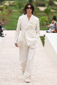 Male Model Outfits, All White Party Outfits, Suit For Men Wedding, Fashion Show Themes, Met Gala Outfits, 2024 Menswear, Blazer Outfits Men, Wedding Outfit Men, Classy Prom Dresses