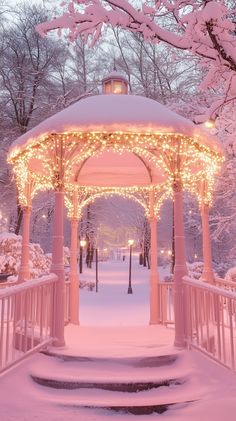 Christmas Atheistic, Zepeto Christmas, Christmas Screen Savers, Nebula Wallpaper, Latest Wallpapers, Art Social Media, Winter Scenery, Munich Germany, Winter Pictures