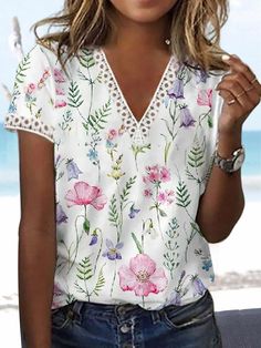 Jersey Casual Floral Shirts & Blouses is fashionable and cheap, come to Justfashionnow to find out about the Clothing Lace Short Sleeve Top, Shirts Women Fashion, Elegant Blouses, Loose Shorts, Floral Print Shorts, Lace Sleeves, Short Sleeve Blouse, Summer 2024, Elegant Fashion