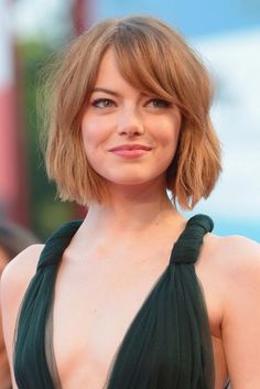 Short Side Bangs, Short Bobs, French Bob, Square Face Hairstyles, Shaggy Bob, Super Hair, Oval Face, Shag Haircut