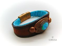 Beautiful one of a kind handcrafted southwestern leather bracelet made of earthy mid-western style brown dyed veg tan leather. The focal point is a natural stabilized Tibet turquoise with a bezel setting in solid copper. Earthy Brown, Leather Cuff Bracelet, Bronze Jewelry, Veg Tan Leather, Southwest Style, Leather Cuffs Bracelet, Southwestern Style, Copper Pendants, Leather Cuffs