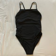 Nwot Jolyn Bathing Suit. Black Fixed Back Good For Swimming, Life Guarding Medium Coverage Lined But No Bust Inserts Size 30 (Woman’s 4-6) Jolyn Sizing: They Highly Recommend Sizing Down From Your Usual Size In Other Brands Swimsuit Black, Suit Black, Clothing Black, Back Women, Christmas 2024, Athletic Women, Bathing Suit, Womens Swim, One Piece Swimsuit