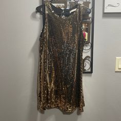 Nwt Caramela Sequin Party Dress Size Small, Made In The Usa Brown Party Dress For Spring, Spring Party Brown Dress, Sleeveless Mini Dress For Evening Parties, Sleeveless Mini Dress For Night Out, Brown Party Dress For Fall, Festive Sleeveless Cocktail Mini Dress, Brown Mini Dress For Spring Parties, Gold Dress For Holiday Party In Fall, Festive Sleeveless Party Dress