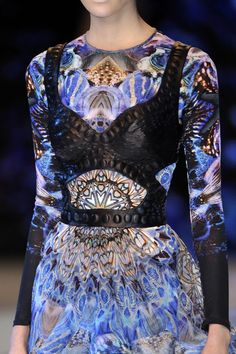 alexander mcqueen spring ‘12 | Keep the Glamour | BeStayBeautiful Clothes Illustration, Lee Alexander Mcqueen, Savage Beauty, Mcqueen Fashion, Atlantis, Kimonos, Outfits For Teens