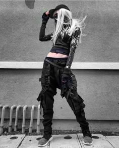 Techwear Girl Outfit, Techwear Girl, Cyberpunk Outfit, Techwear Outfits, Techwear Fashion, Tech Wear, Punk Outfits, Dark Wear