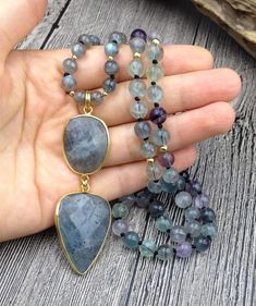 Moon Stone & Labradorite Beaded Necklace Gem Stones Jewelry, Treasure Jewelry, Fluorite Stone, Arrowhead Necklace, Natural Stone Necklace, Stones Jewelry, Rainbow Jewelry, Labradorite Beads, Stone Pendant Necklace